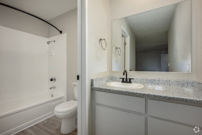 3BR, 2BA - 1,074SF - Primary Bathroom - Terra Vida