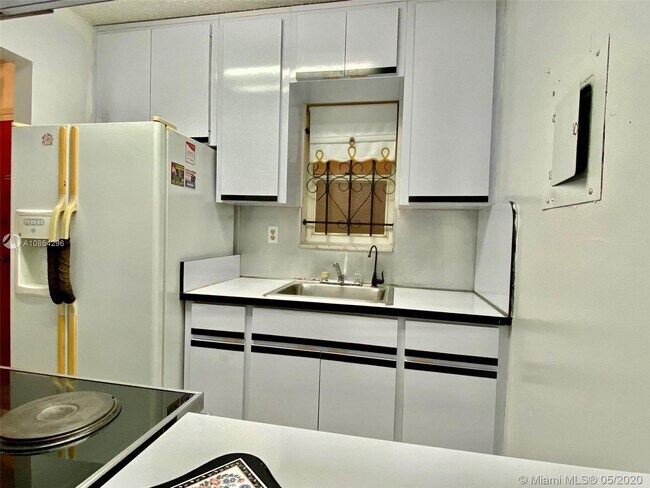 Foto del edificio - 160 SW 30th Ave
