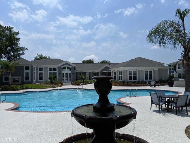 Building Photo - 3 br, 2 bath Condo - 901 FM 517 W Flat  2 ...