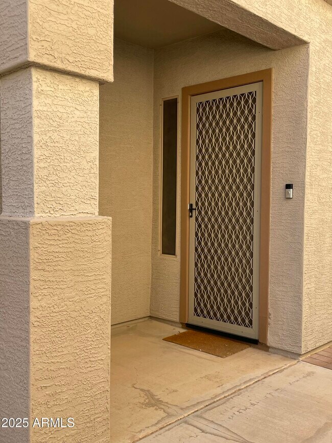 Foto del edificio - 4314 E Smokehouse Trail