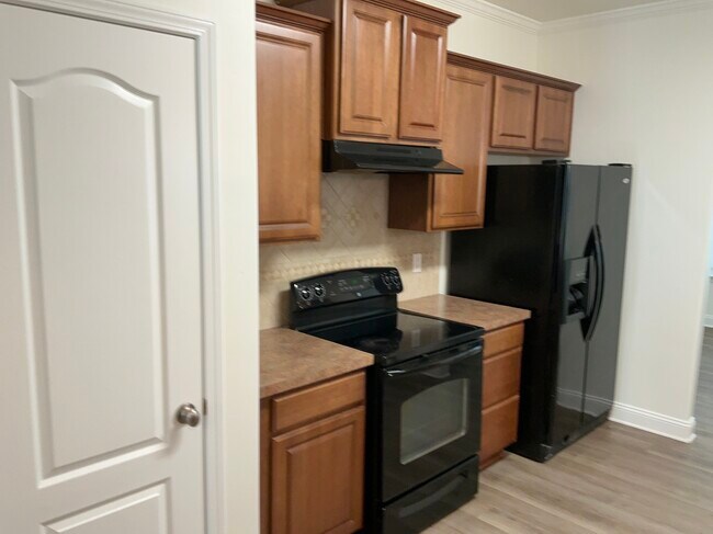 Building Photo - 2477 Glyncastle Way