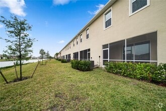 Building Photo - 2878 Blossom Wy