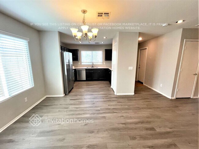 Foto del edificio - 1727 E Horseshoe Ave