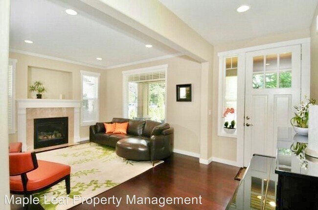 Foto del edificio - 5 br, 2.5 bath House - 7023 126th Ave NE