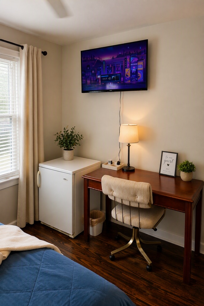 Building Photo - 1824 Tiger Flowers Dr NW