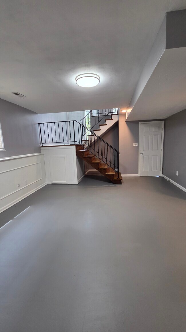 Foto del edificio - 1380 Catalpa Dr
