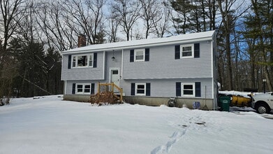 Building Photo - 15 Cooper Rd