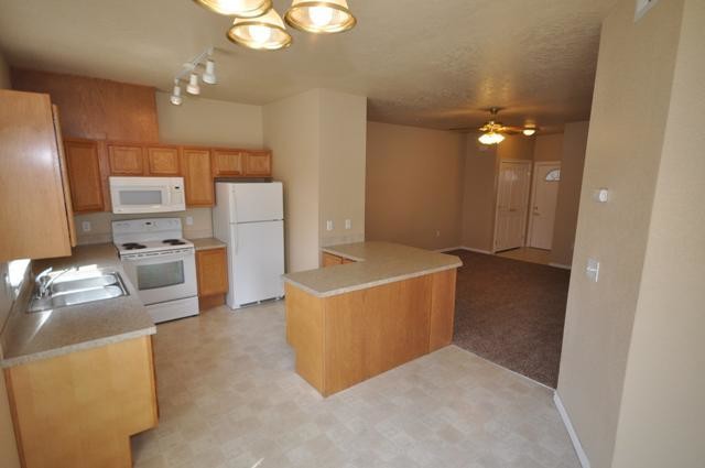 Building Photo - 10059 W Rifleman Dr