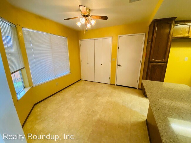 Foto del edificio - 3 br, 2 bath House - 8004 Ruxton Ct