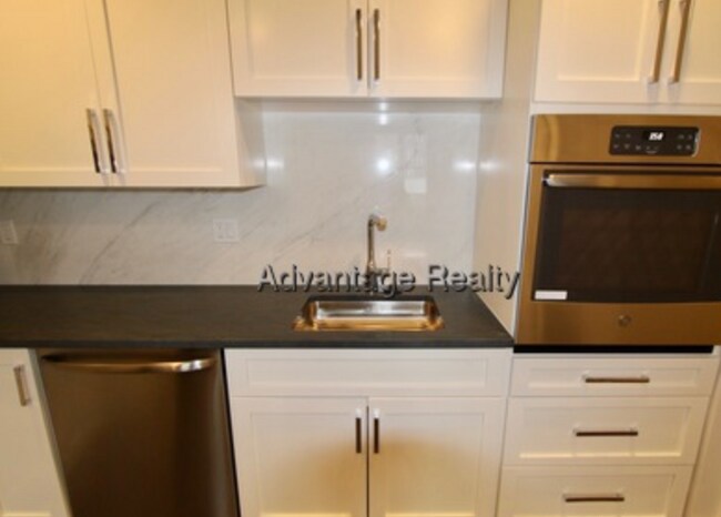 Foto del edificio - 414 McGrath Hwy