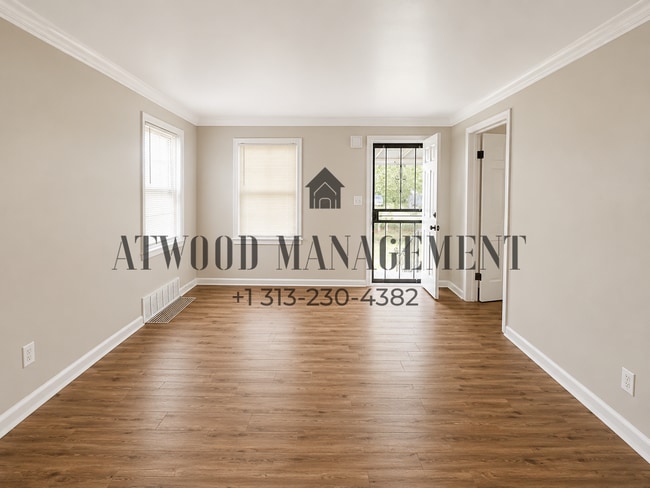 Building Photo - This beautifully updated 3-bedroom, 1-bath single-family home is ready for move-in!