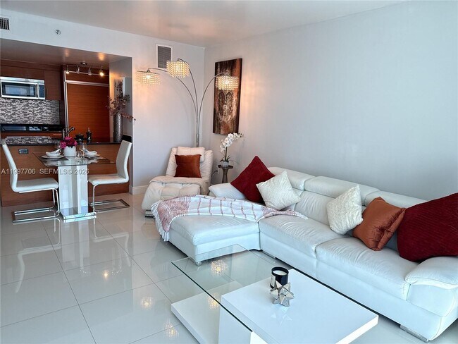 Building Photo - 50 Biscayne Blvd