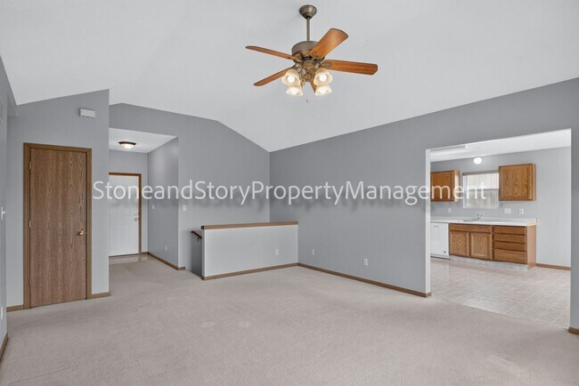 Building Photo - 6926 SW 17th St