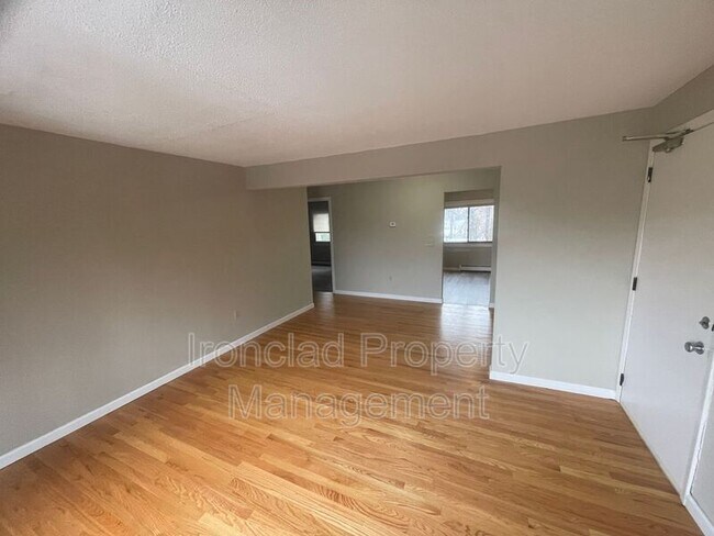Foto del edificio - 818-826 Pine St