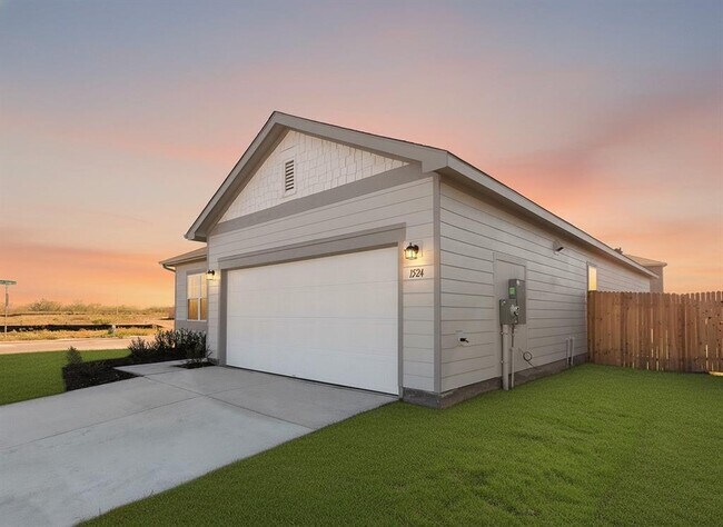 Foto del edificio - 1524 Morris Lp