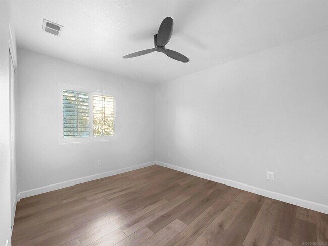Foto del edificio - 2060 Barbados Cv