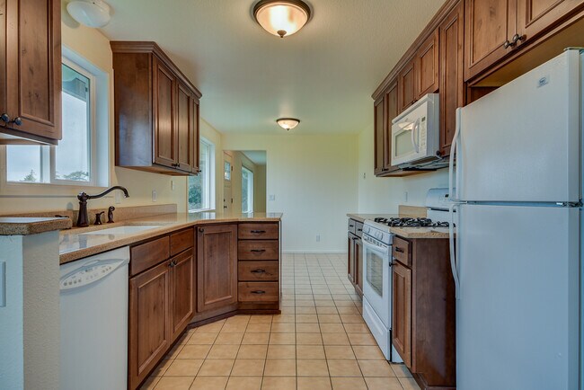Foto del edificio - 4 Bedroom House in Coupeville