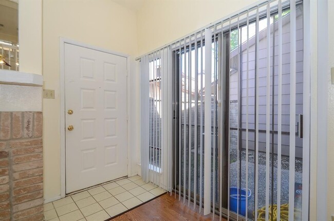 Building Photo - 6361 Cattails Ln