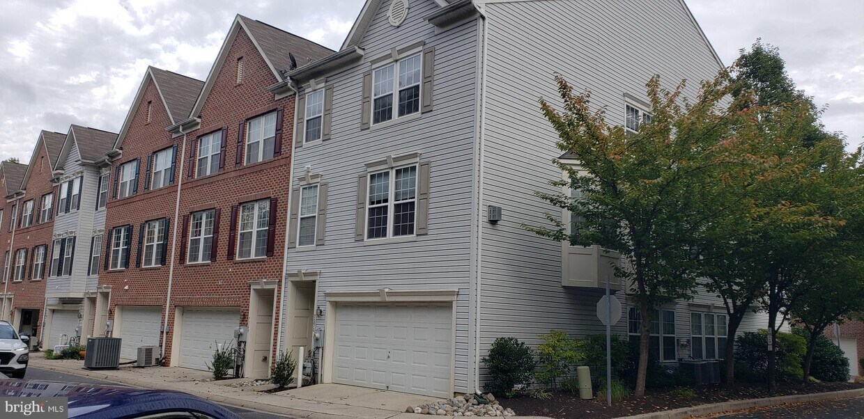 7171 Water Oak Rd, Elkridge, MD 21075 House Rental in Elkridge, MD