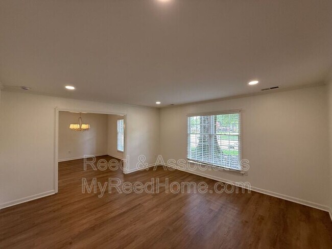 Foto del edificio - 7954 Neshoba Rd