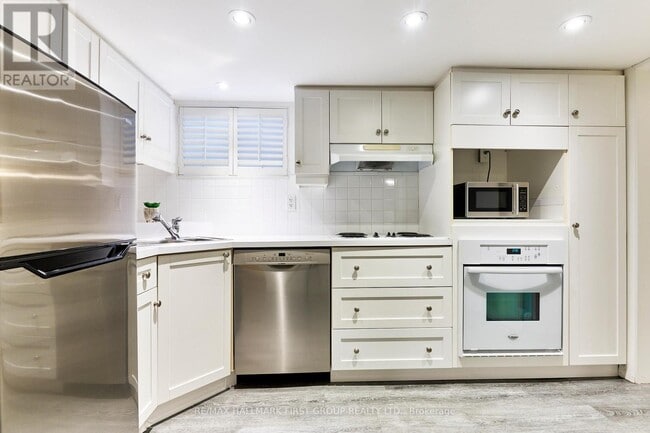 Building Photo - 207 Bayview Heights Dr