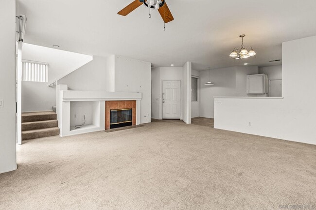 Building Photo - 5544 Renaissance
