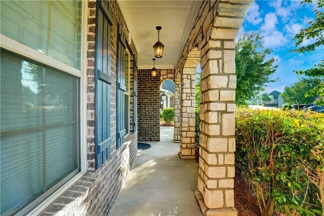 Foto del edificio - 633 Leland Pkwy