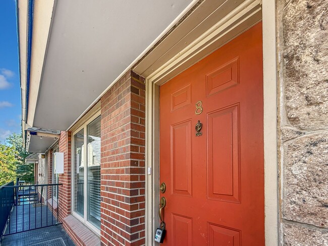 Building Photo - $0 DEPOSIT OPTION. CHEESMAN PARK! TWO STOR...