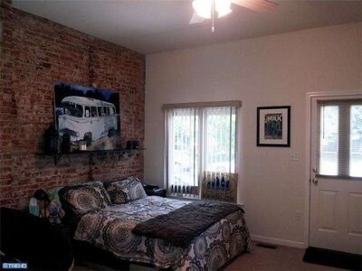 Foto del edificio - 516 Richey Ave