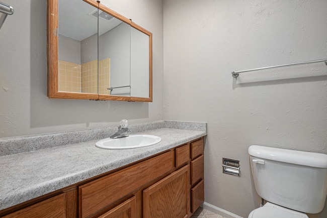 Building Photo - 4379 W Ponds Cir