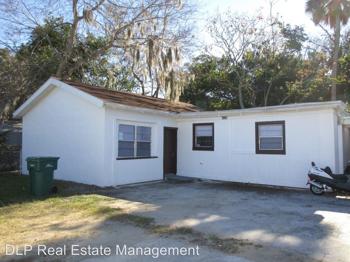 1035 Daytona Ave, Daytona Beach, FL 32117 Apartment for Rent in