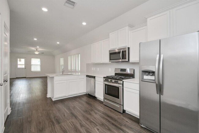 Foto del edificio - 15859 Kinlough Dr