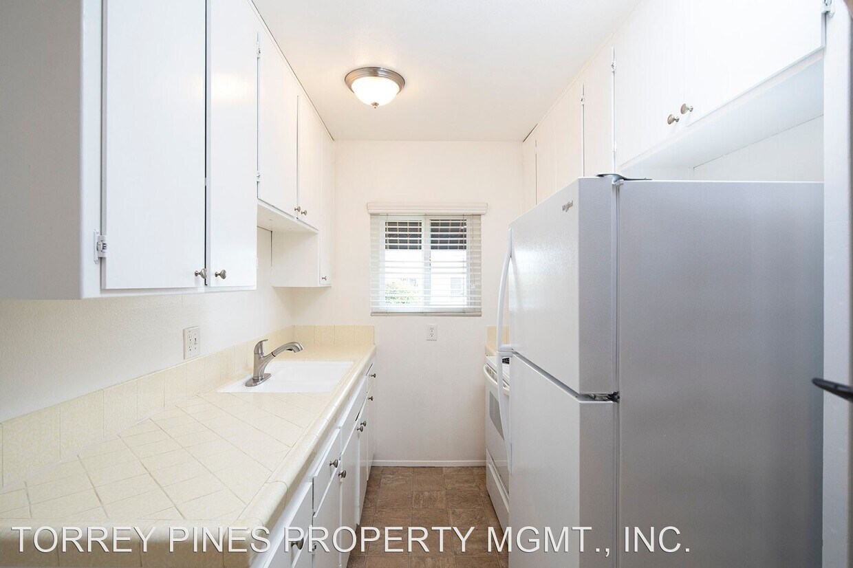 Foto principal - 4475 Hamilton St