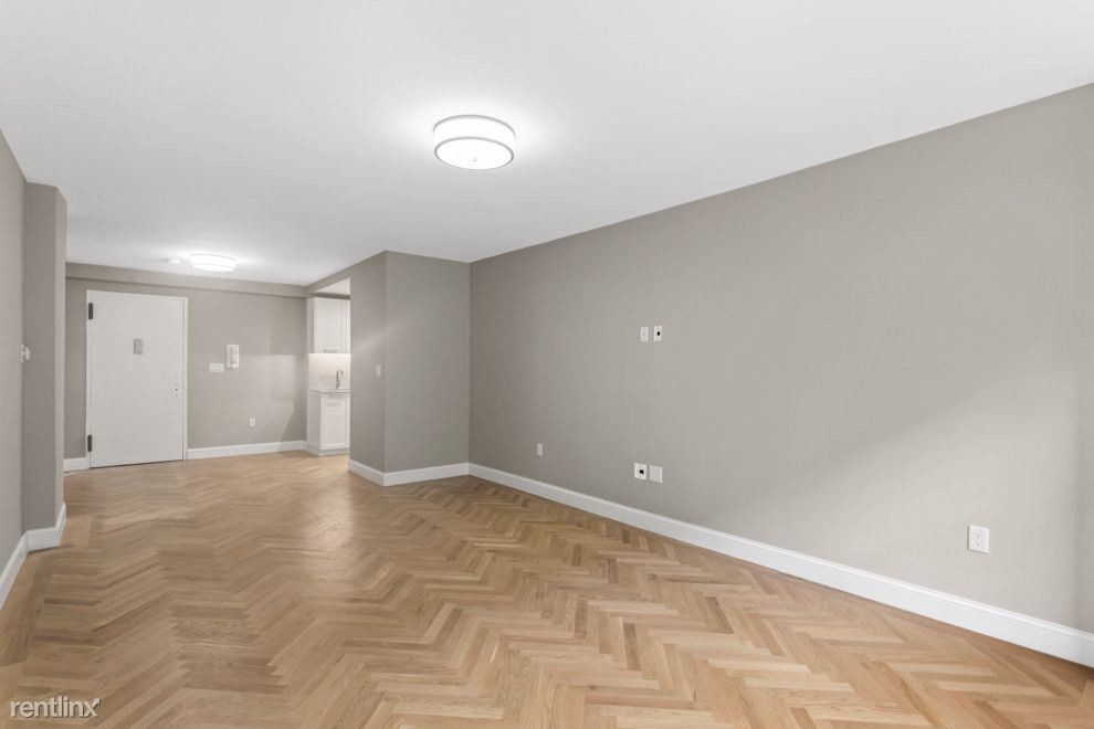 Building Photo - 2 br, 2 bath Apartment - 300 E 86th St