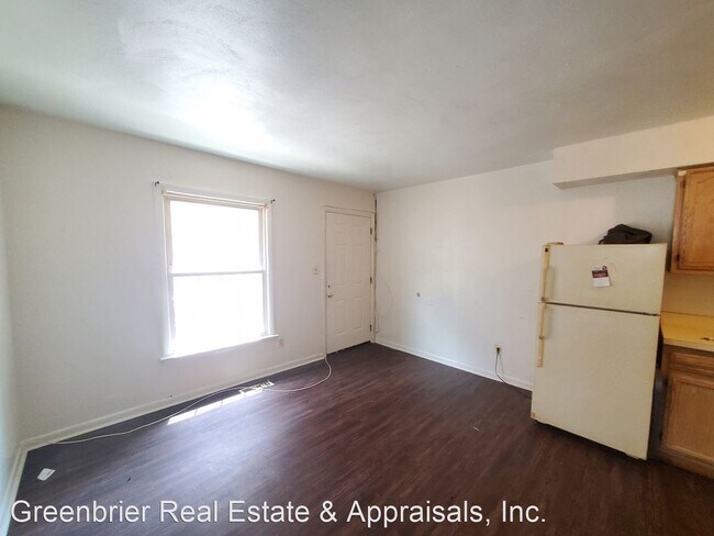 Building Photo - 1 br, 1 bath House - 9600 7th Bay St #5