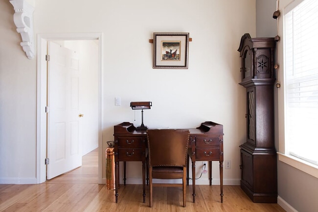 Building Photo - 152 International Boulevard