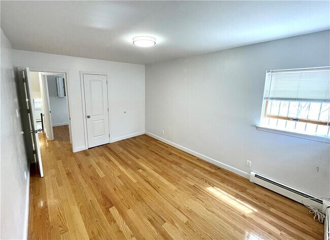Foto del edificio - 1830 79th St