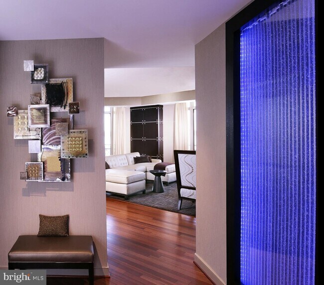 Building Photo - 155 Potomac Passage