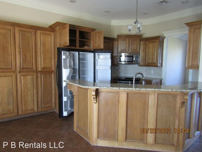 Foto del edificio - 4 br, 2.5 bath House - 1264 SW Paint RD