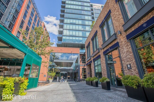 Building Photo - 1 br, 2 bath House - 45 Sutton Sq SW (#303)