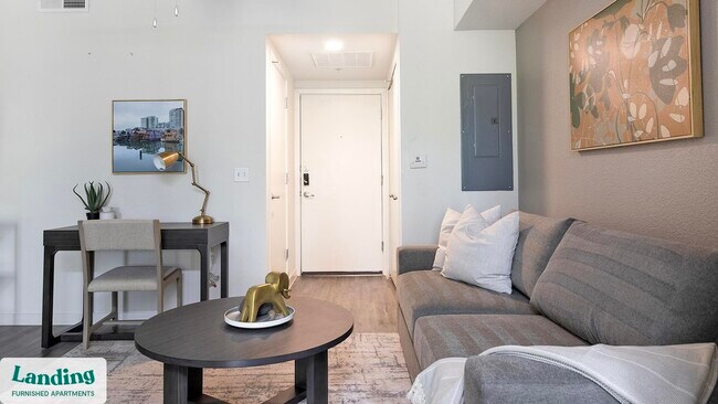 Foto del edificio - 1811 E Apache Blvd