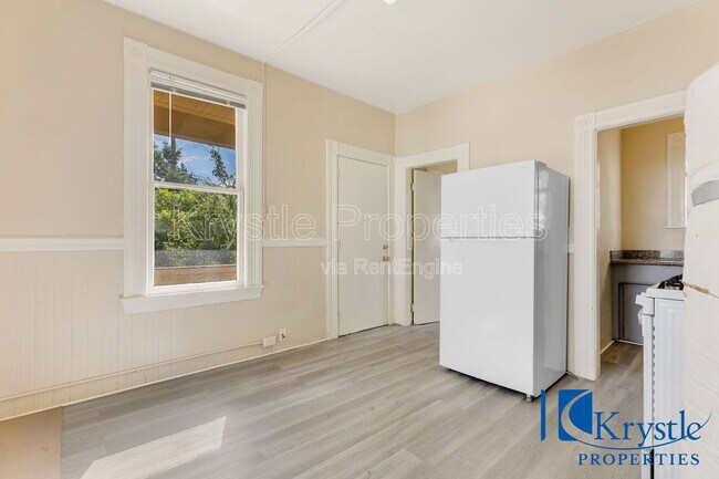 Foto del edificio - 711 1/2 Carolina St