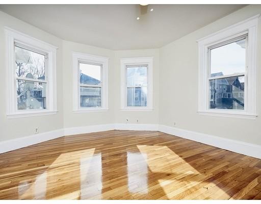 Building Photo - 27 Fairmount St