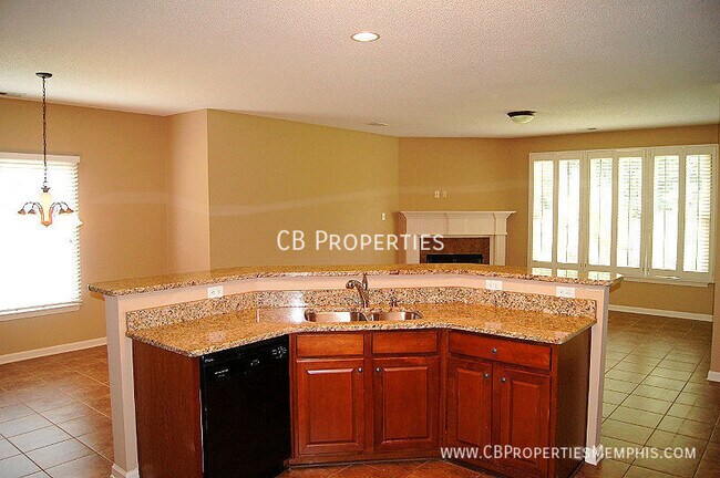 Foto del edificio - Move in Promos to choose from!