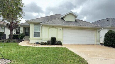 Building Photo - 21 Raintree Cir