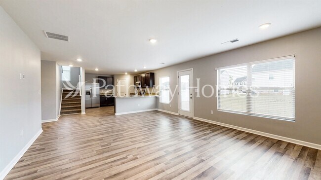 Foto del edificio - 2327 Burnett Ln