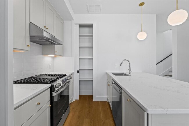 Foto del edificio - 4525 S 3rd St