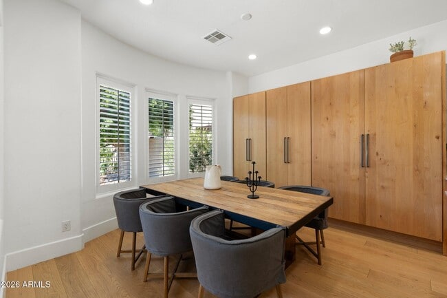 Foto del edificio - 7471 E Sunnyvale Dr