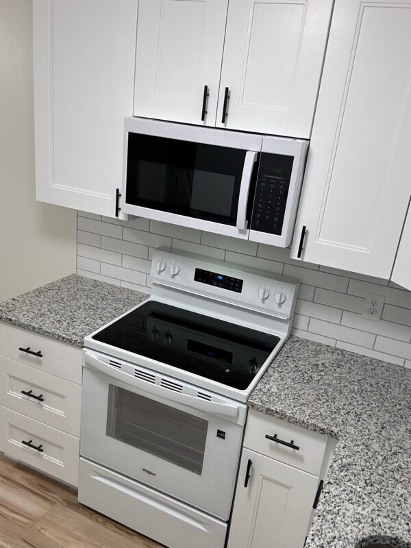 Foto del edificio - 2219 Oak St