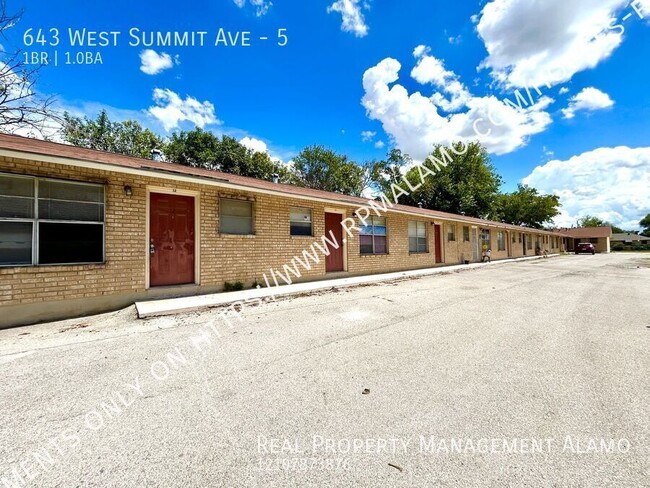 Foto del edificio - 643 W Summit Ave.